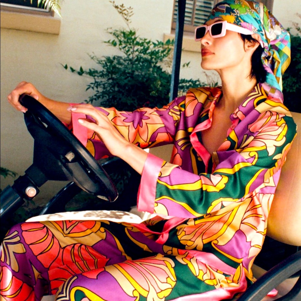 Zara silky Pucci esque print lounge pants. Size small. Worn twice! In Italy.